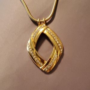 Parklane gold necklace